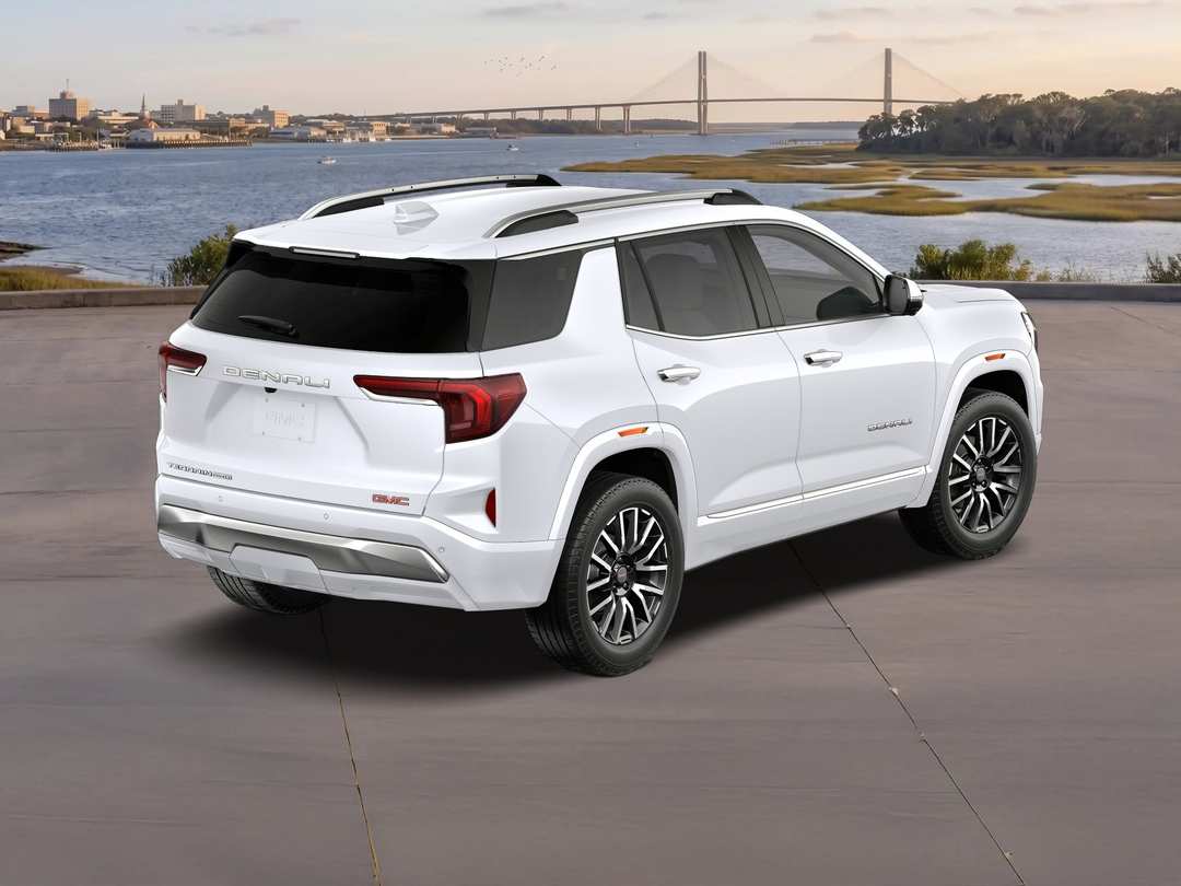 2027 GMC Terrain Denali - Image 3