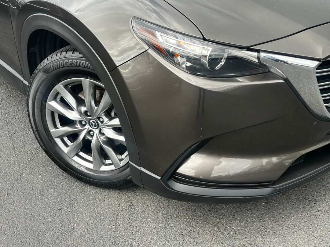 2019 MAZDA CX-9 Touring - Image 2