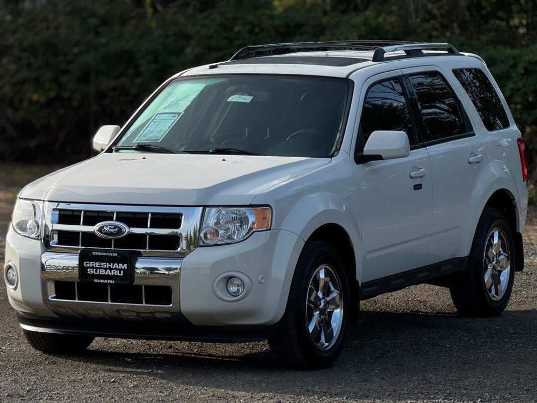 2011 Ford Escape Limited - Image 3