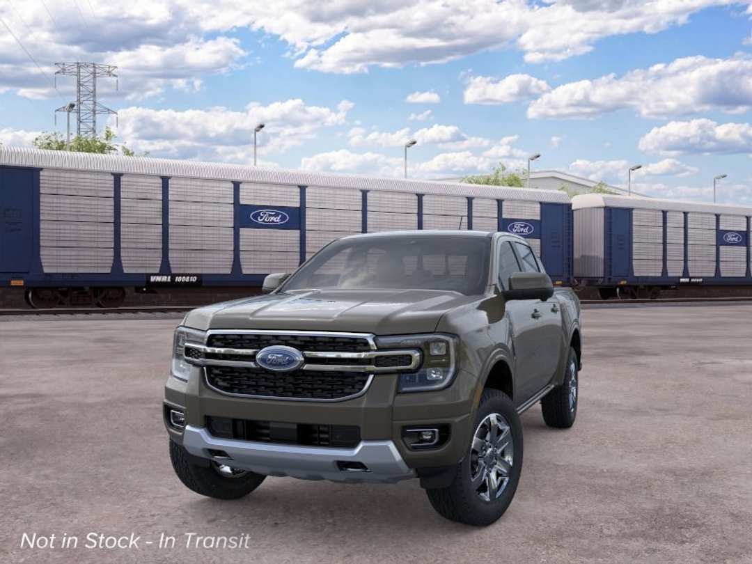 2026 Ford Ranger LARIAT - Image 2