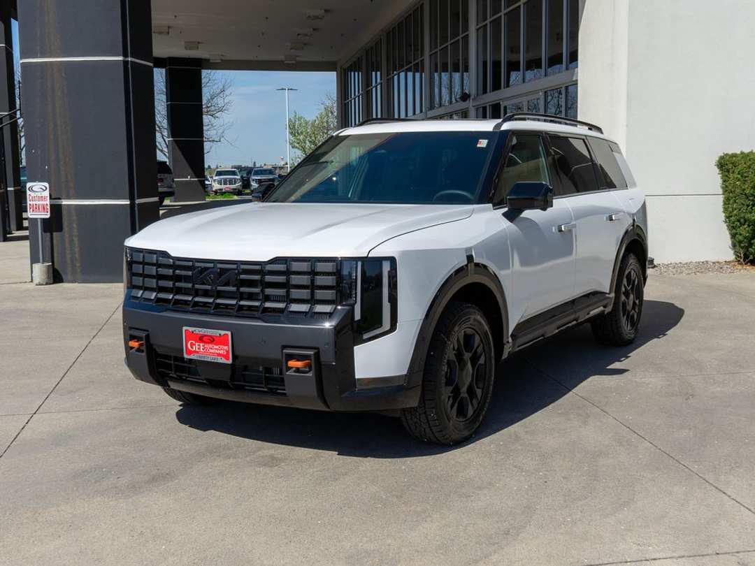 2027 Kia Telluride XPro SXPrestige - Image 3