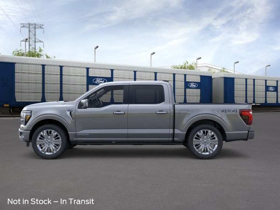 2026 Ford F-150 Platinum - Image 3