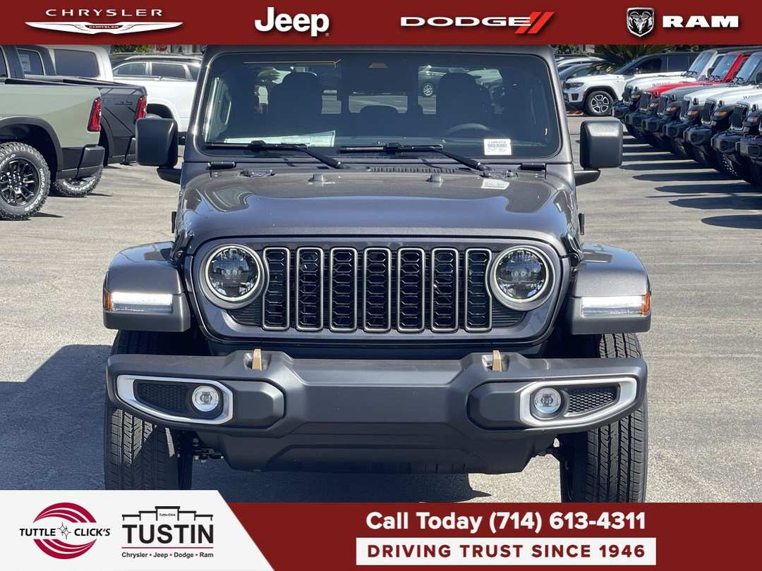 2026 Jeep Gladiator 85th Anniversary Edition - Image 2