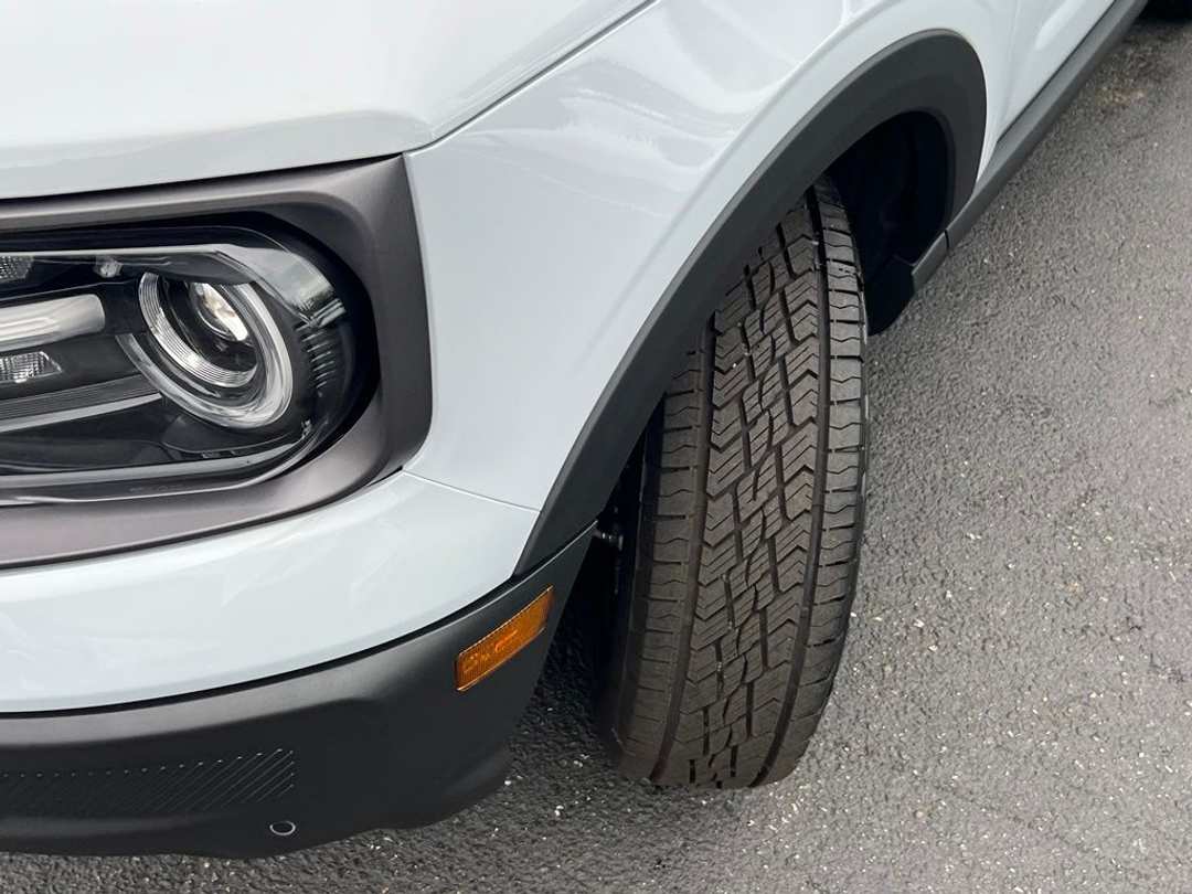 2026 Ford Bronco Sport Badlands - Image 3