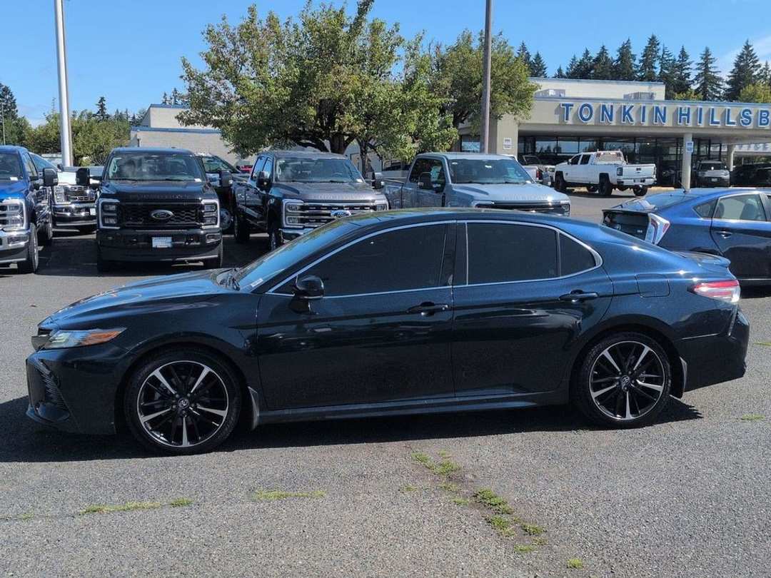 2018 Toyota Camry XSE V6 - Image 2