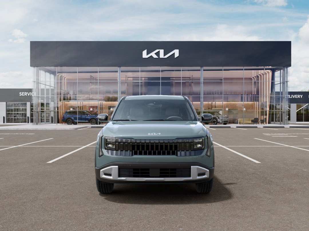 2027 Kia Seltos S - Image 2
