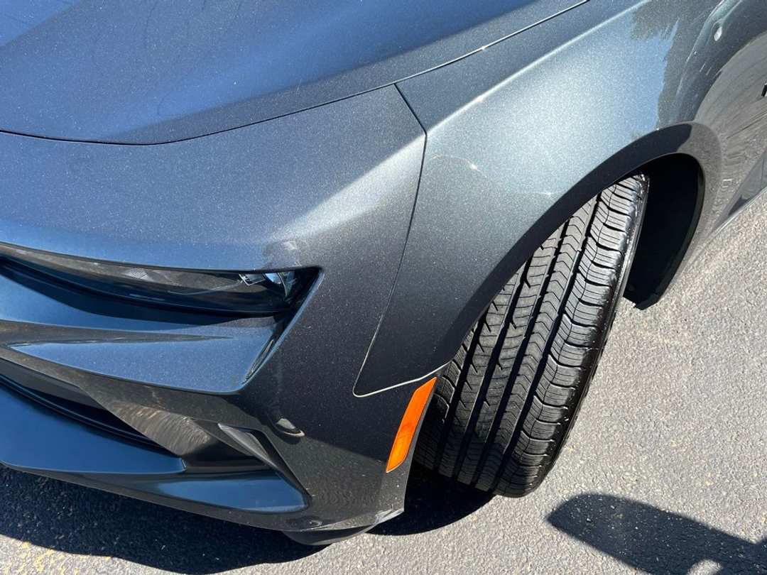 2017 Chevrolet Camaro 1LT - Image 3