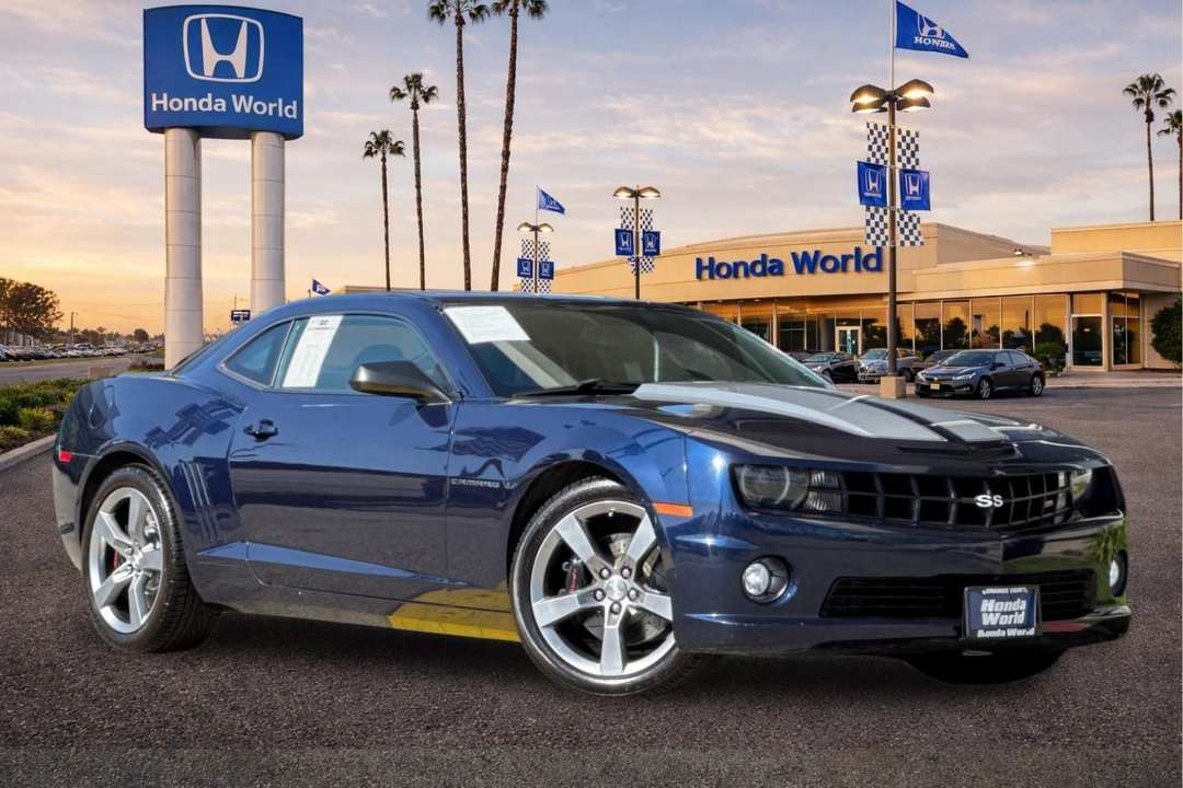 2010 Chevrolet Camaro SS - Image 2