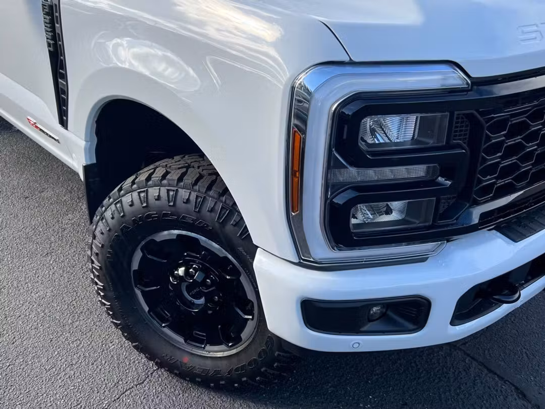 2026 Ford F-250Sd Lariat - Image 2