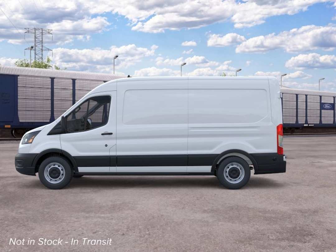 2026 Ford Transit Cargo - Image 3