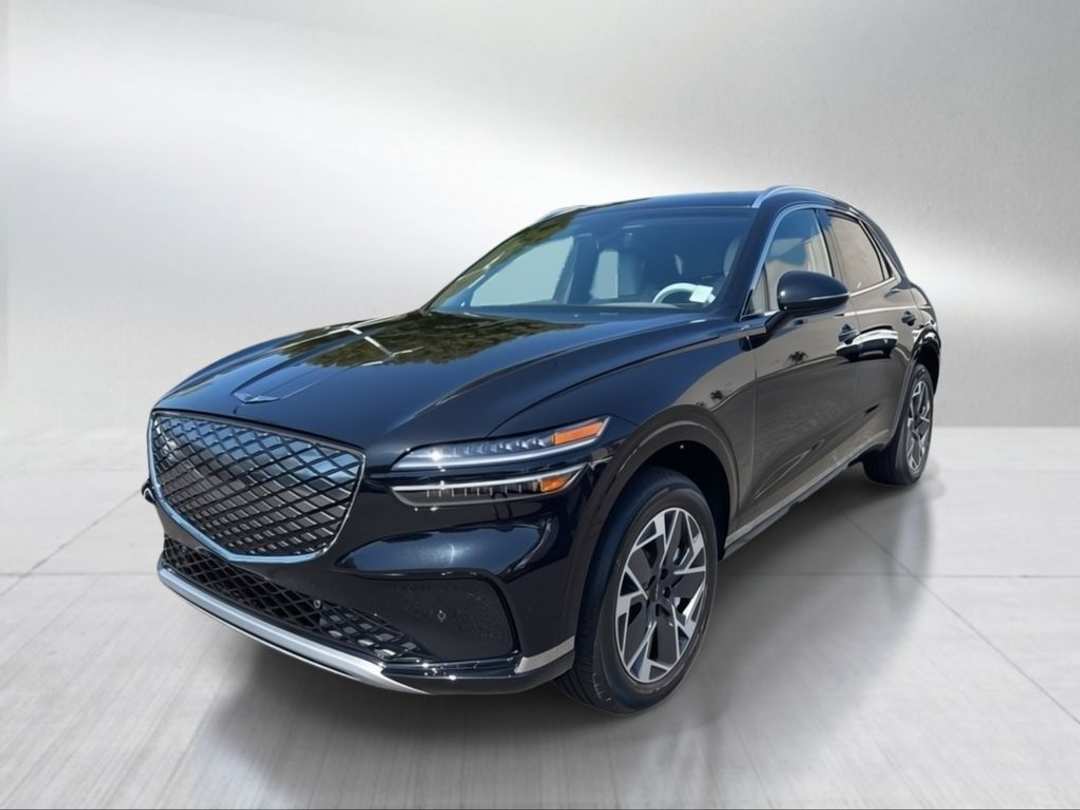 2026 Genesis Electrified Gv70 - Image 3