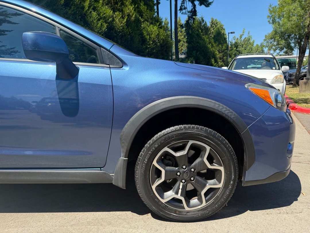 2014 Subaru Xv Crosstrek 2.0i Premium - Image 3