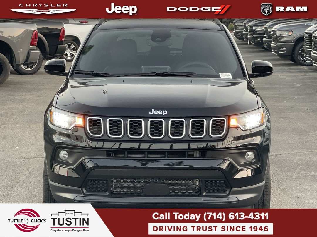 2026 Jeep Compass Latitude - Image 2