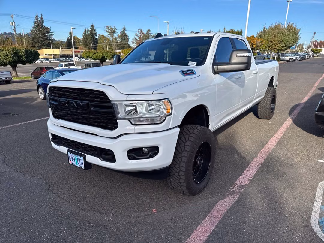 2024 Ram 3500 Big Horn - Image 3