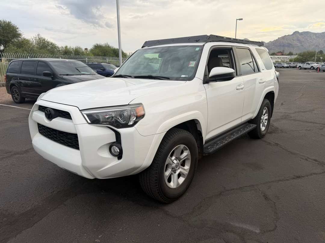 2016 Toyota 4Runner SR5 - Image 3
