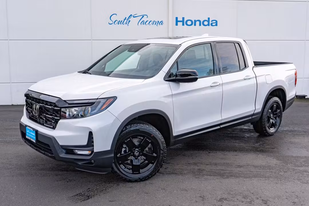 2026 Honda Ridgeline Black Edition - Image 2