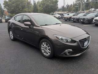 2016 MAZDA Mazda3 i Grand Touring