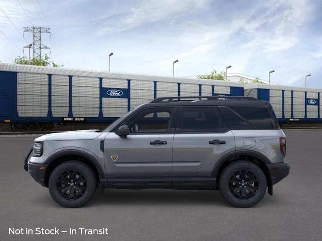 2026 Ford Bronco Sport Badlands - Image 3