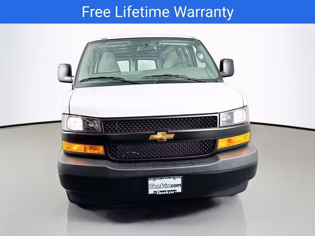2026 Chevrolet Express 2500 Work - Image 2