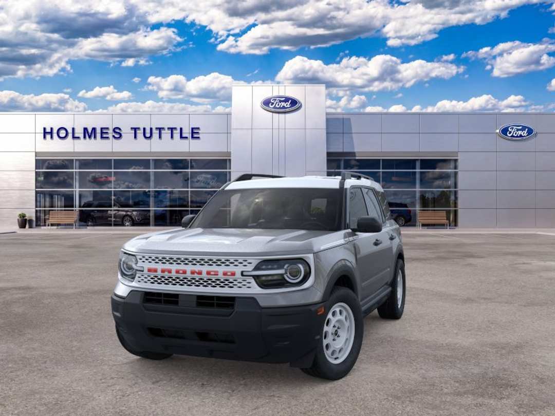 2026 Ford Bronco Sport Heritage - Image 2