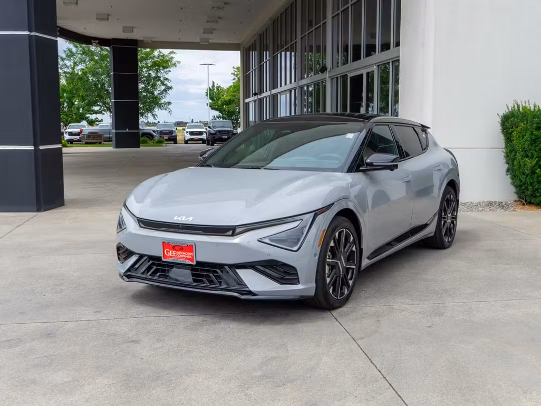 2026 Kia Ev6 GTLine - Image 3