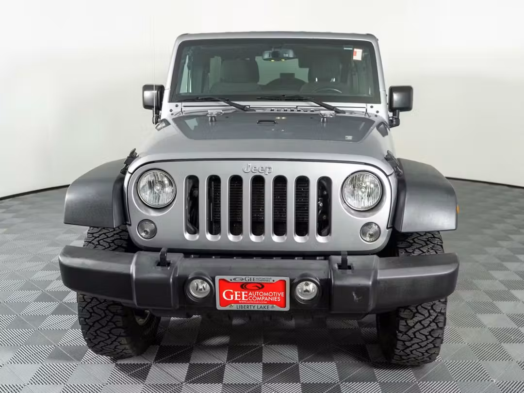 2017 Jeep Wrangler Unlimited Sport - Image 2
