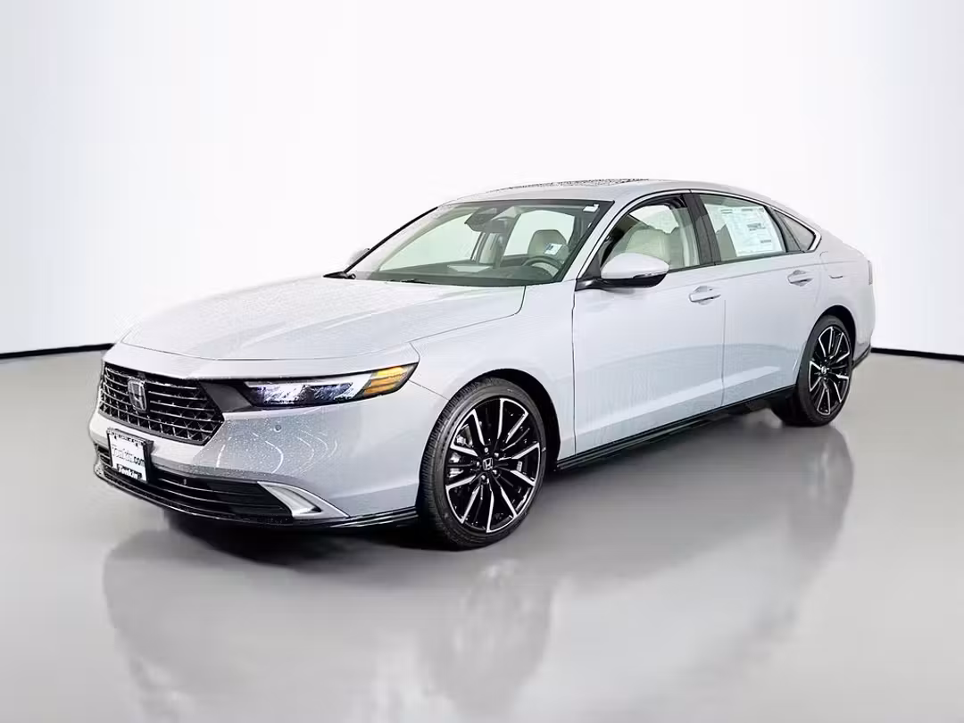 2026 Honda Accord Hybrid Touring - Image 3