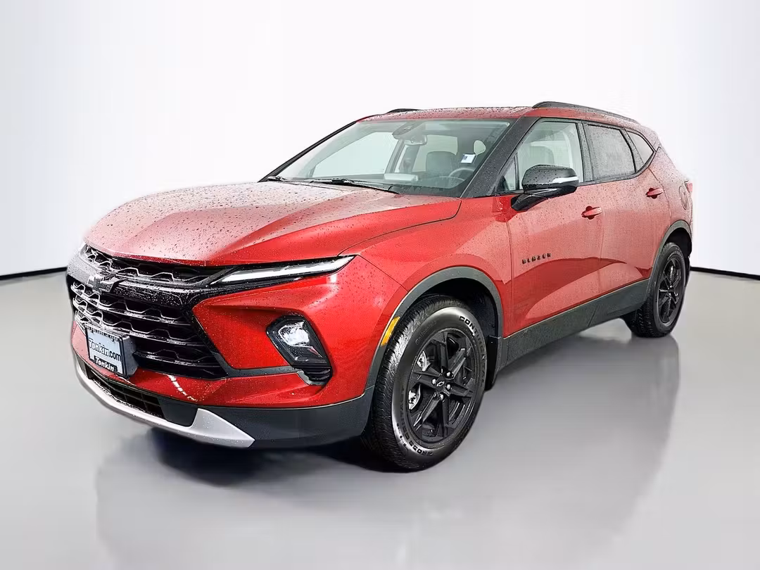 2025 Chevrolet Blazer LT - Image 3