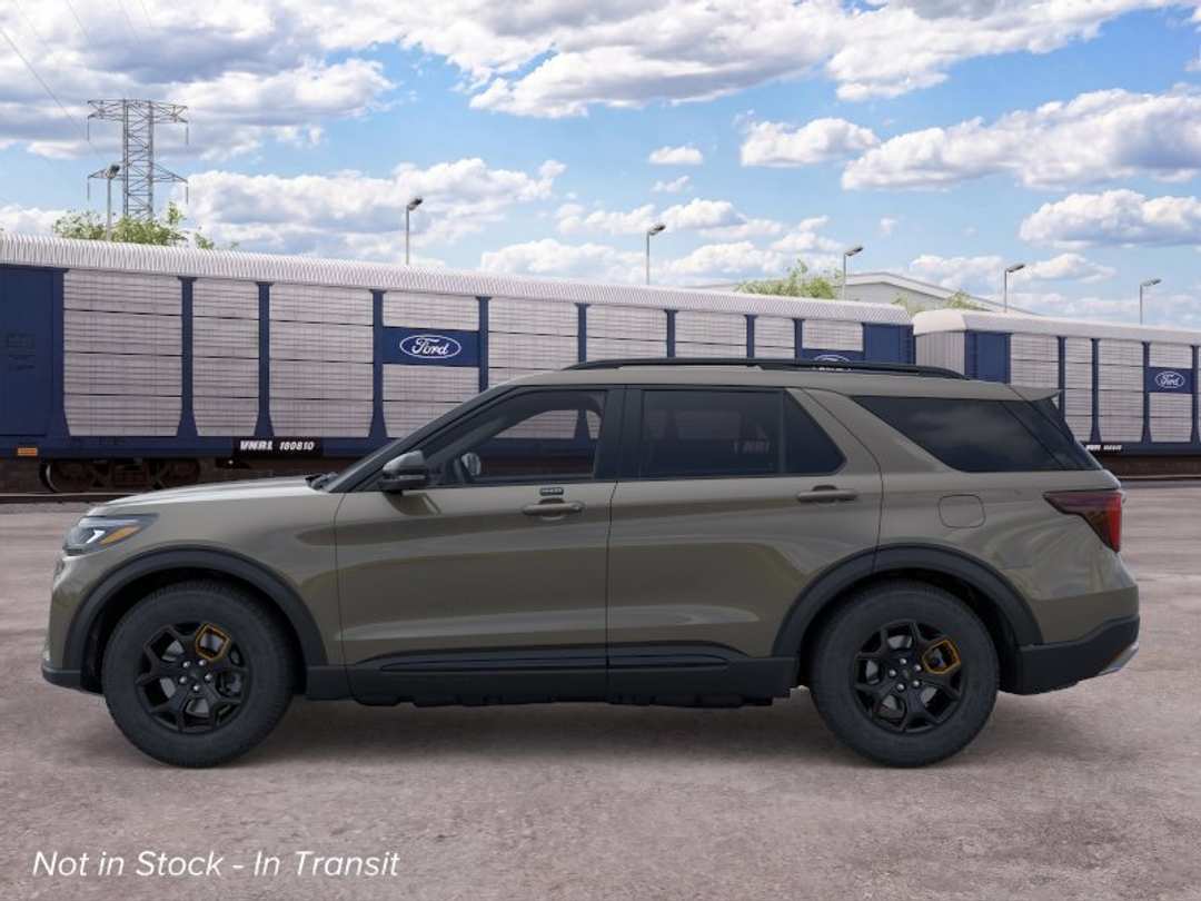 2026 Ford Explorer Tremor - Image 3