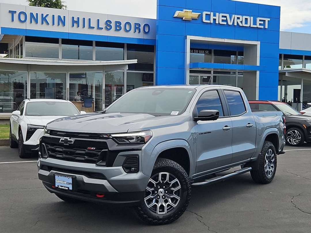 2026 Chevrolet Colorado Z71 - Image 2