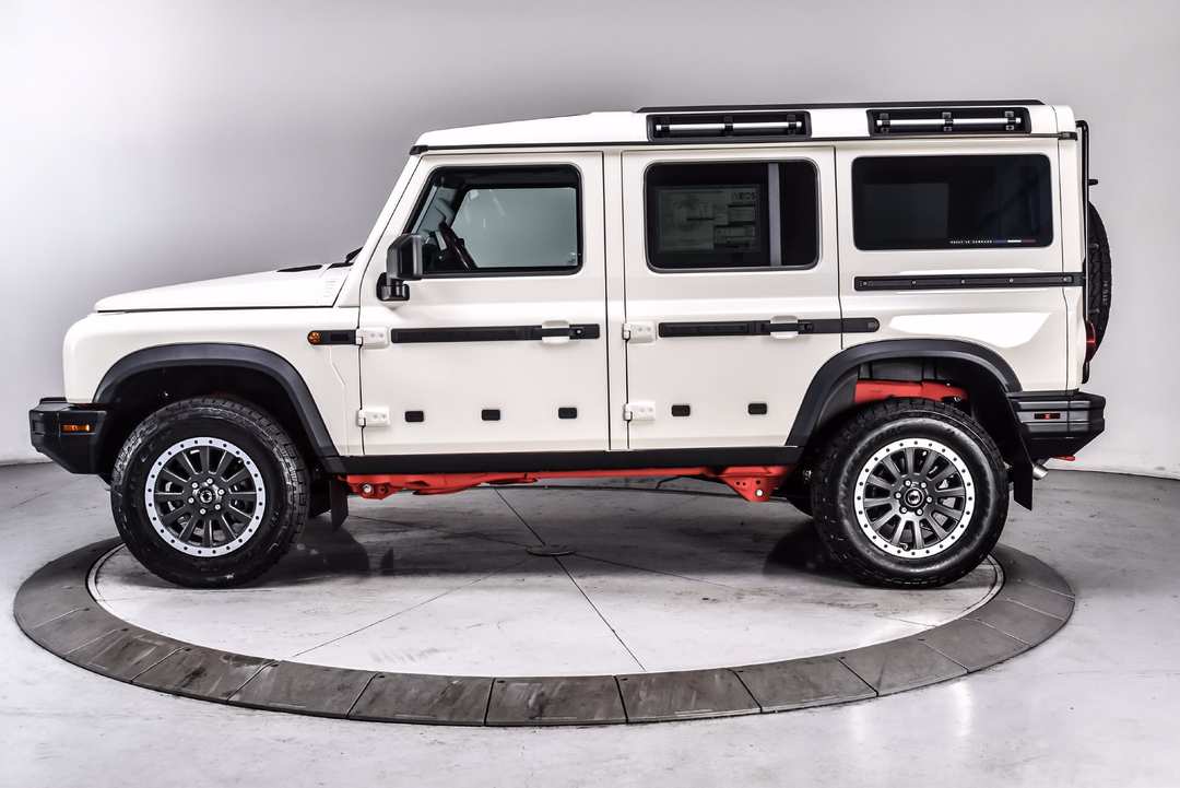 2026 INEOS Grenadier Station Fieldmaster Edition - Image 3