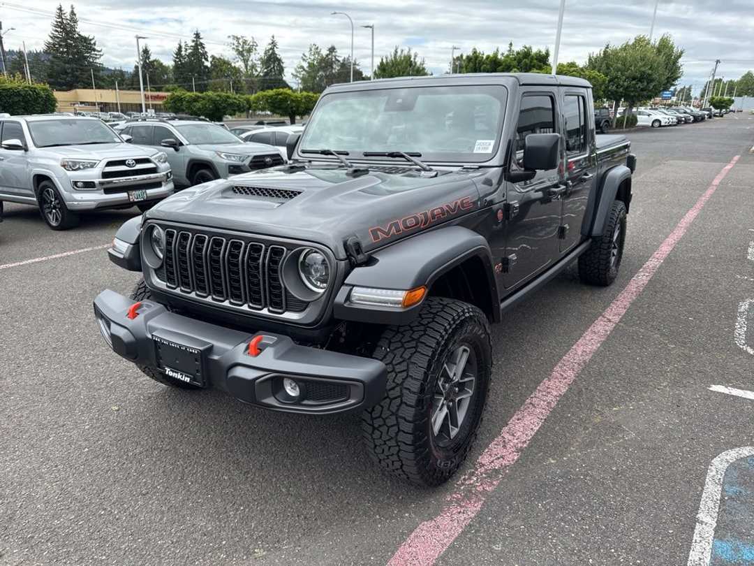 2025 Jeep Gladiator Mojave - Image 3