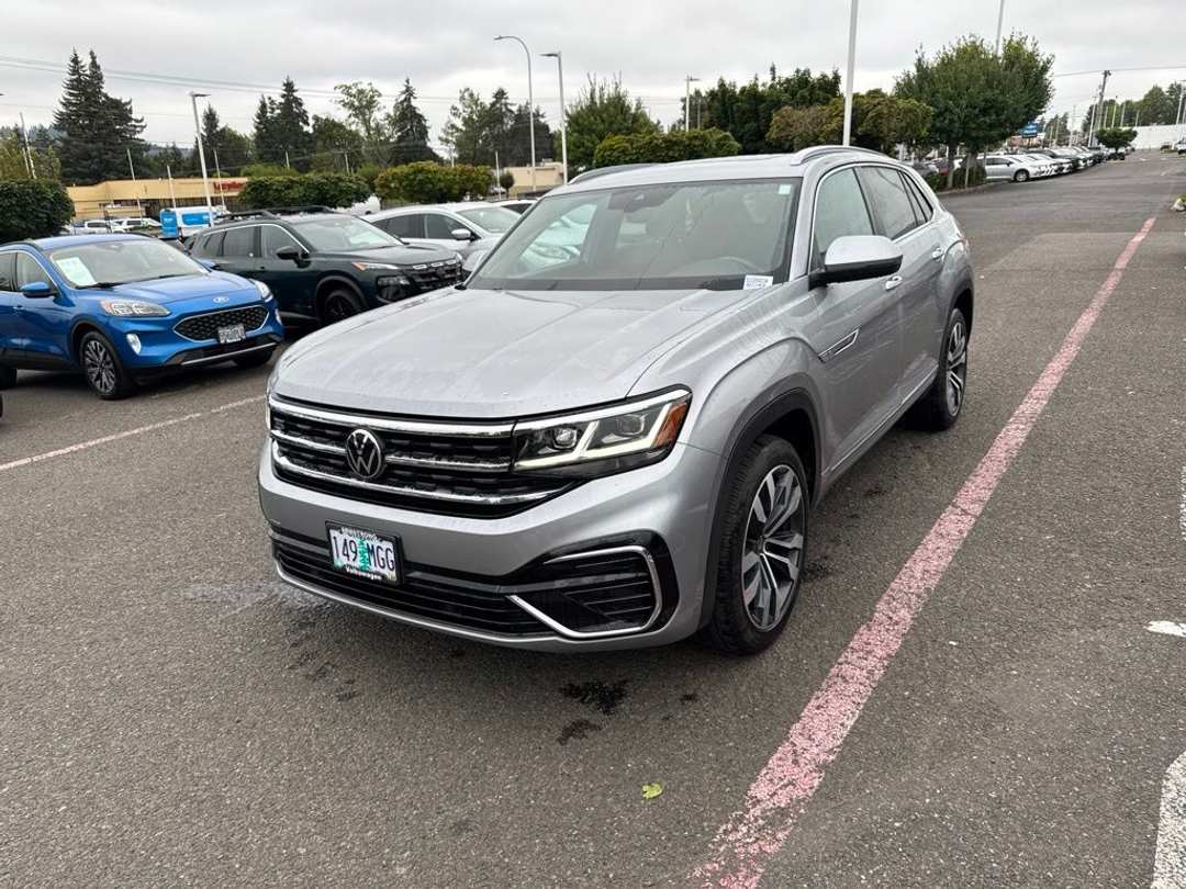 2020 Volkswagen Atlas Cross Sport 3.6L V6 SEL RLine - Image 3