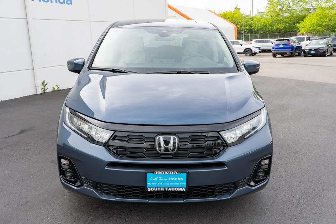 2026 Honda Odyssey Elite - Image 3