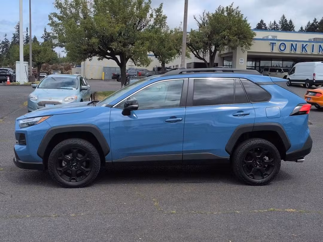 2022 Toyota Rav4 TRD Off Road - Image 2