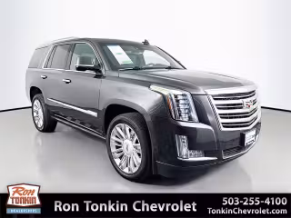 2017 Cadillac Escalade Platinum Edition