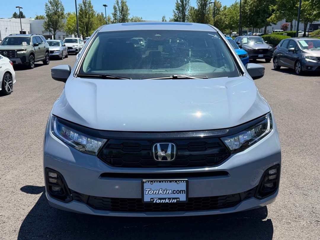 2026 Honda Odyssey Elite - Image 3