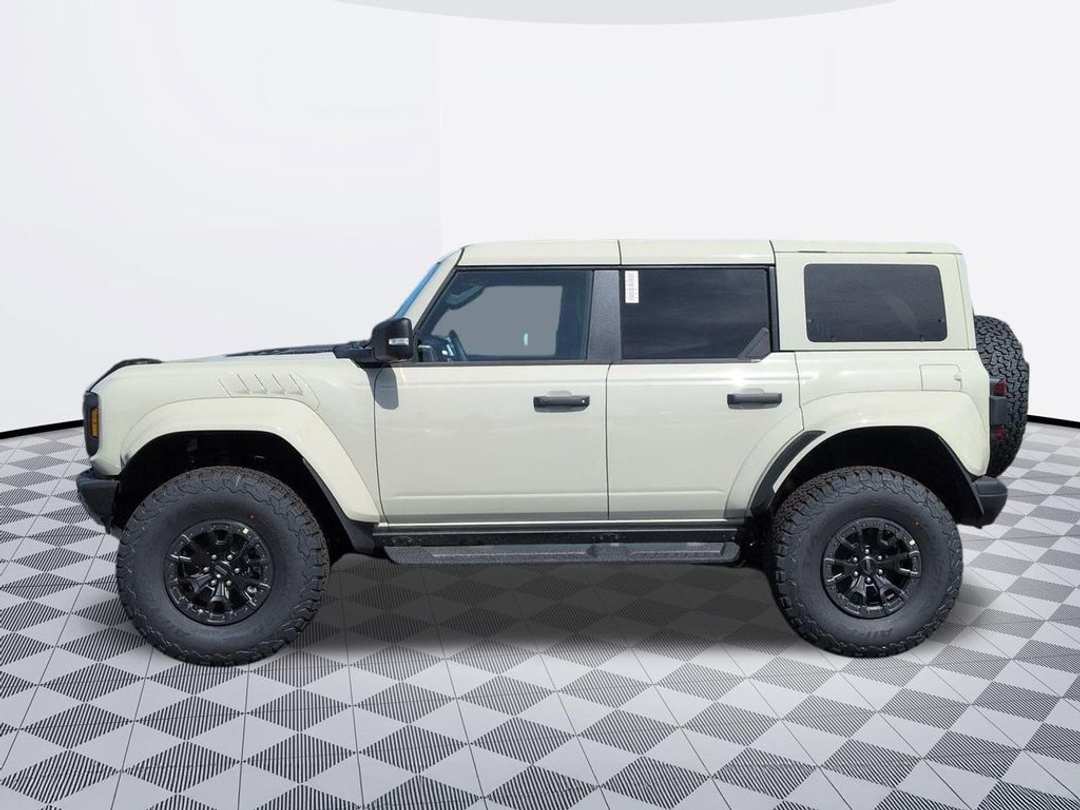 2026 Ford Bronco Raptor - Image 2