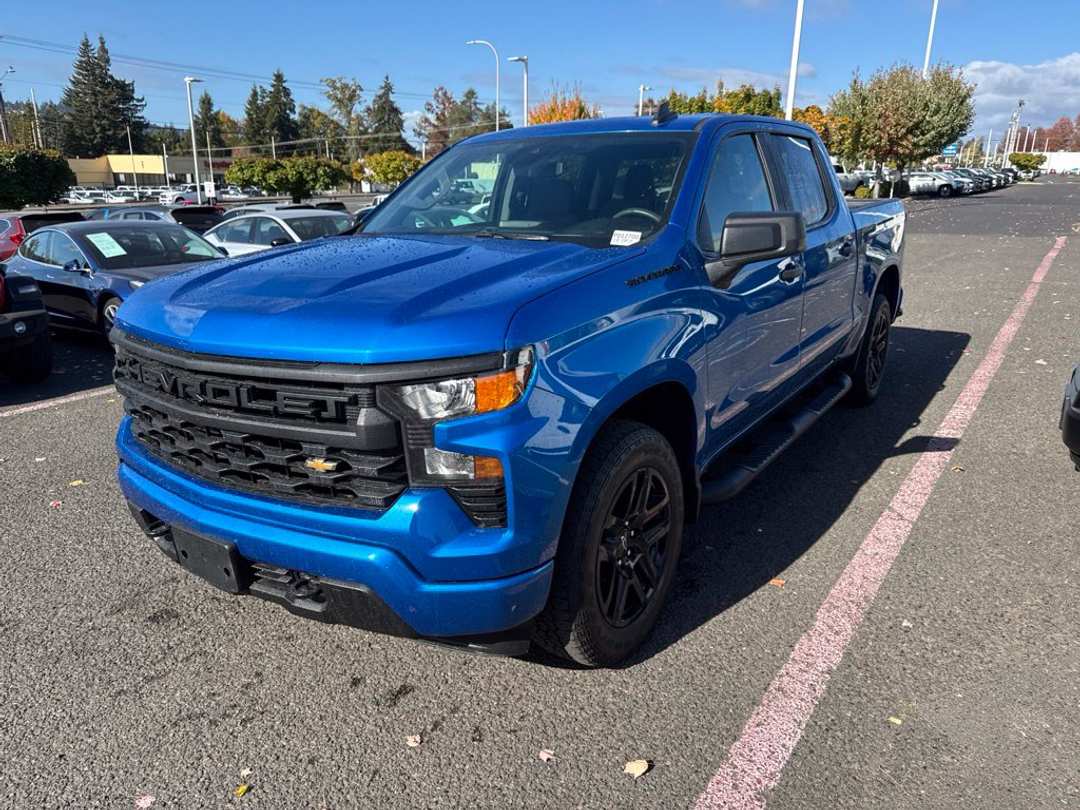 2024 Chevrolet Silverado 1500 Custom - Image 3