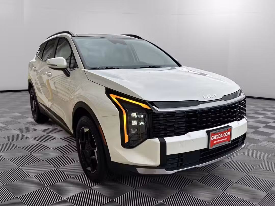 2026 Kia Sportage Hybrid EX - Image 3