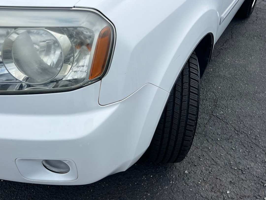 2011 Honda Pilot EXL - Image 2