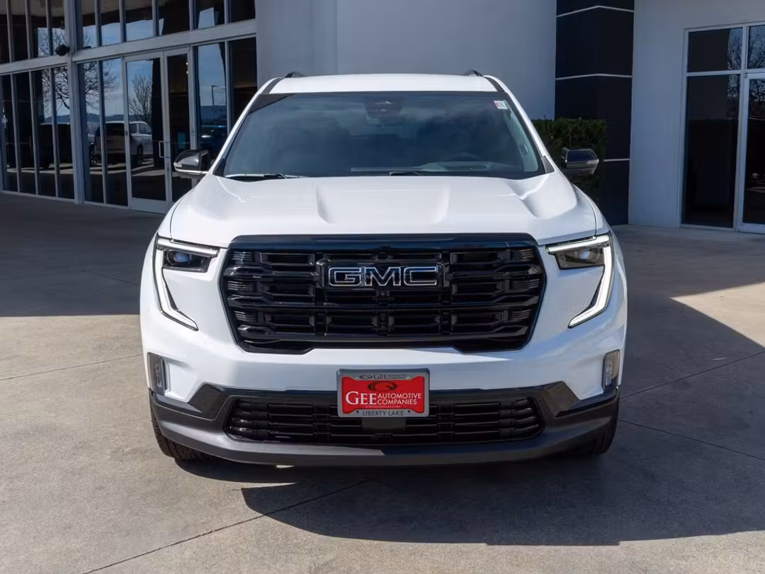 2026 GMC Acadia Elevation - Image 2