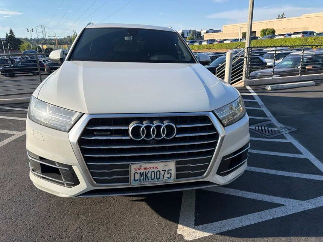 2018 Audi Q7 3.0T Premium Plus - Image 3