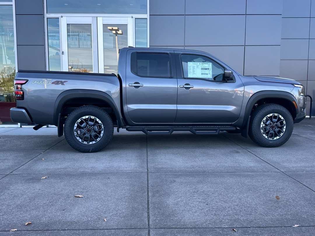 2026 Nissan Frontier PRO4X - Image 3