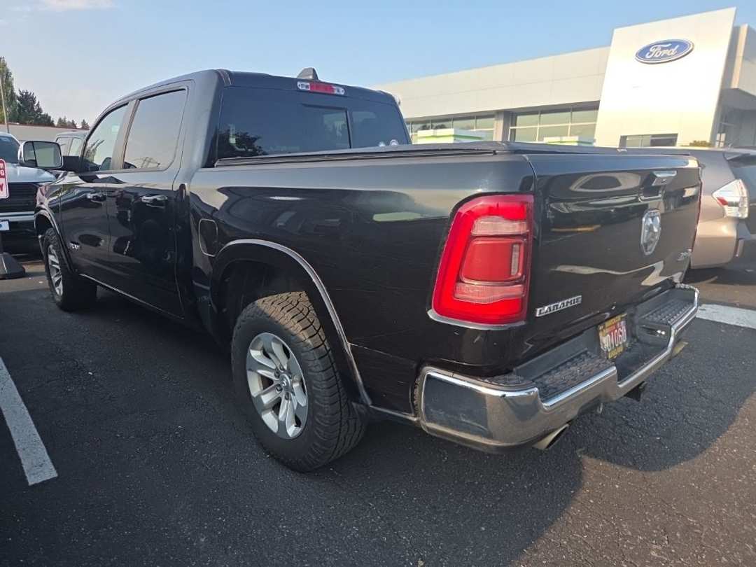 2019 Ram 1500 Laramie - Image 3