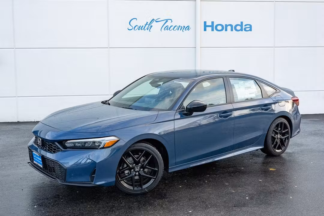2026 Honda Civic Sport - Image 2
