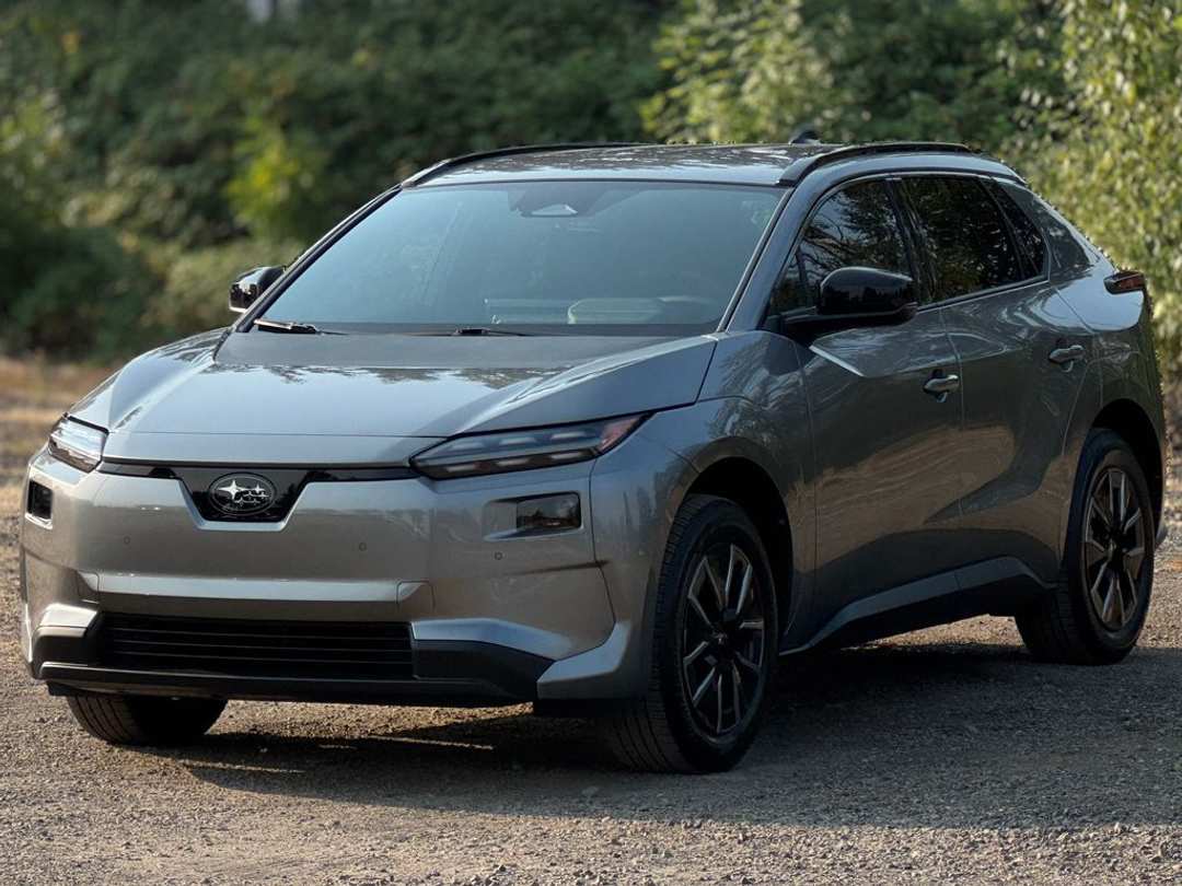 2026 Subaru Solterra Premium - Image 3