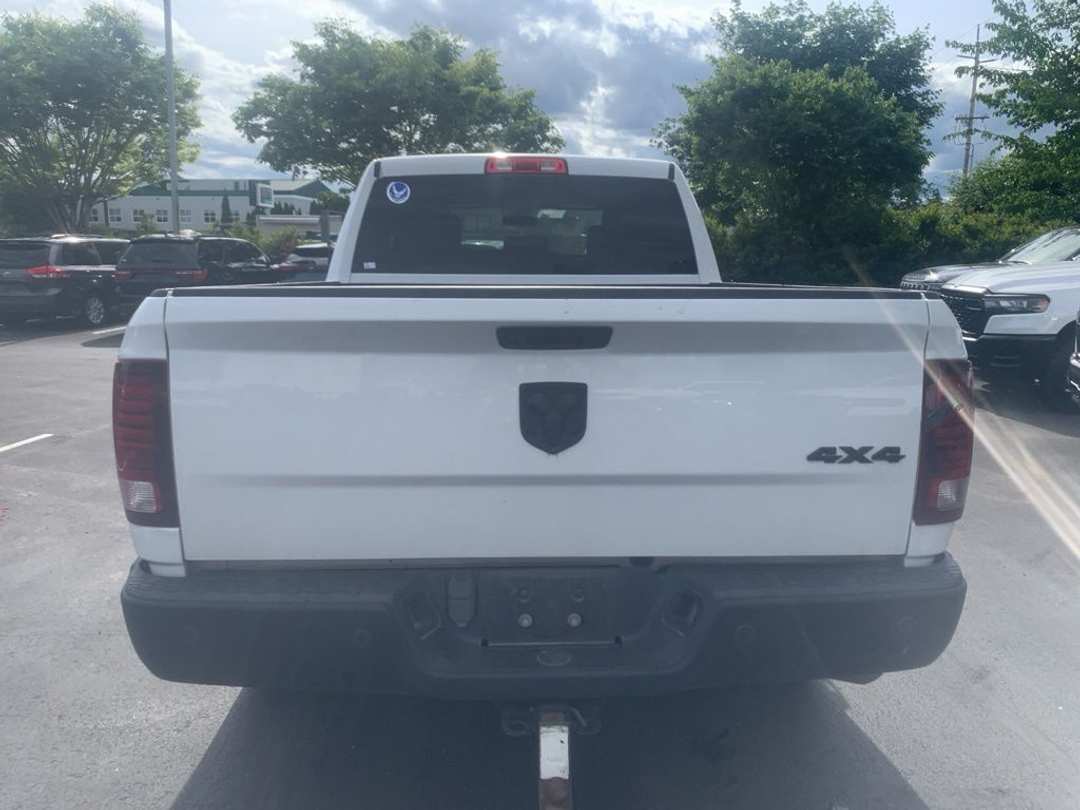 2022 Ram 1500 Classic Warlock - Image 3