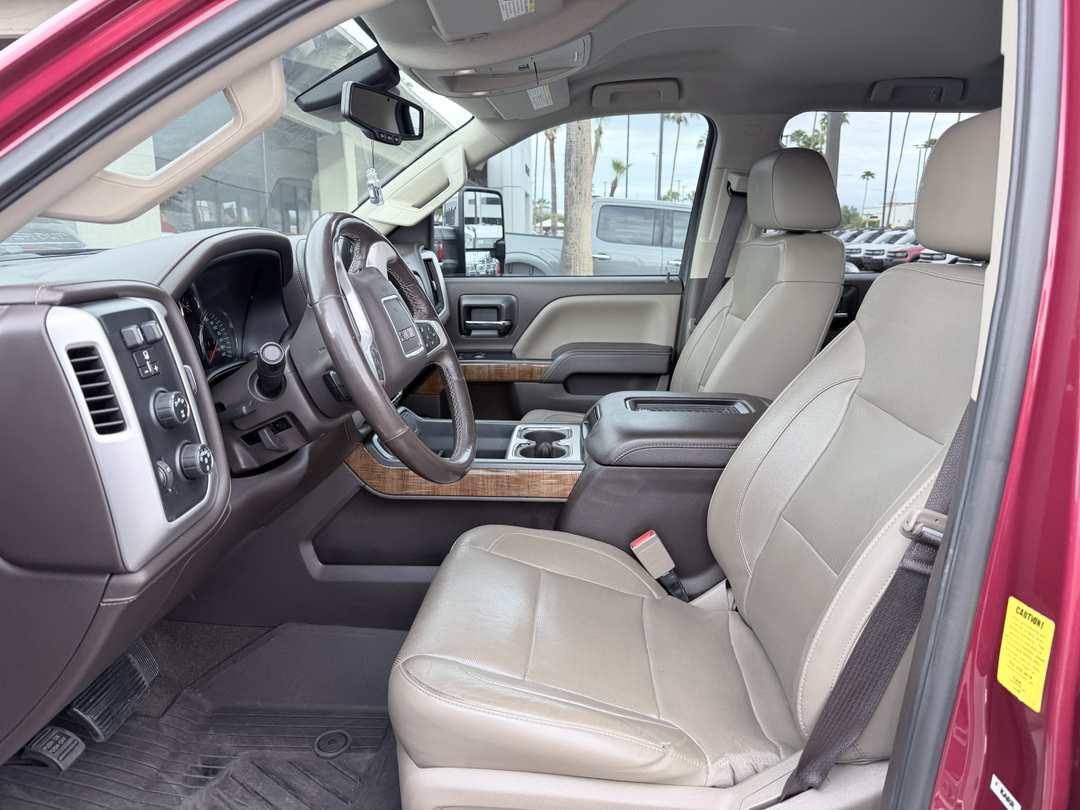 2018 GMC Sierra 2500Hd SLT - Image 2
