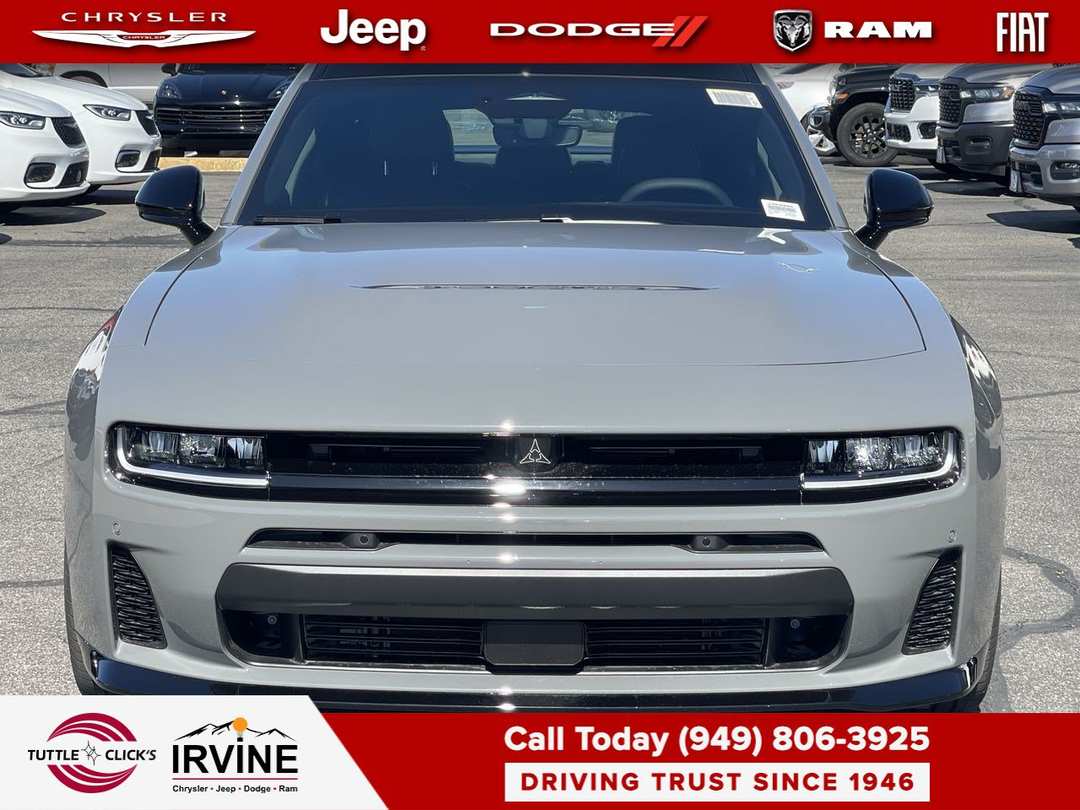 2026 Dodge Charger Scat Pack - Image 2
